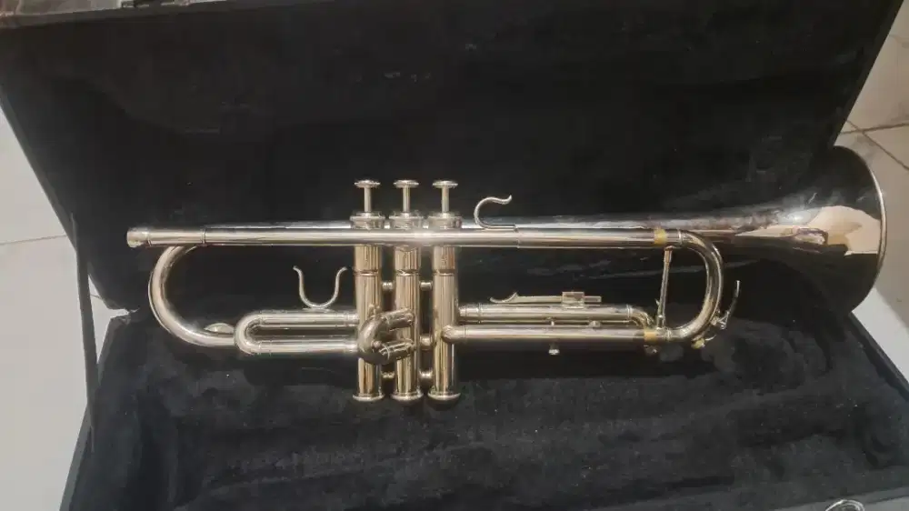 Trumpet Amstrong Bb chrome