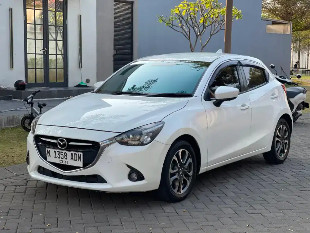 Mazda 2 skyactive matic