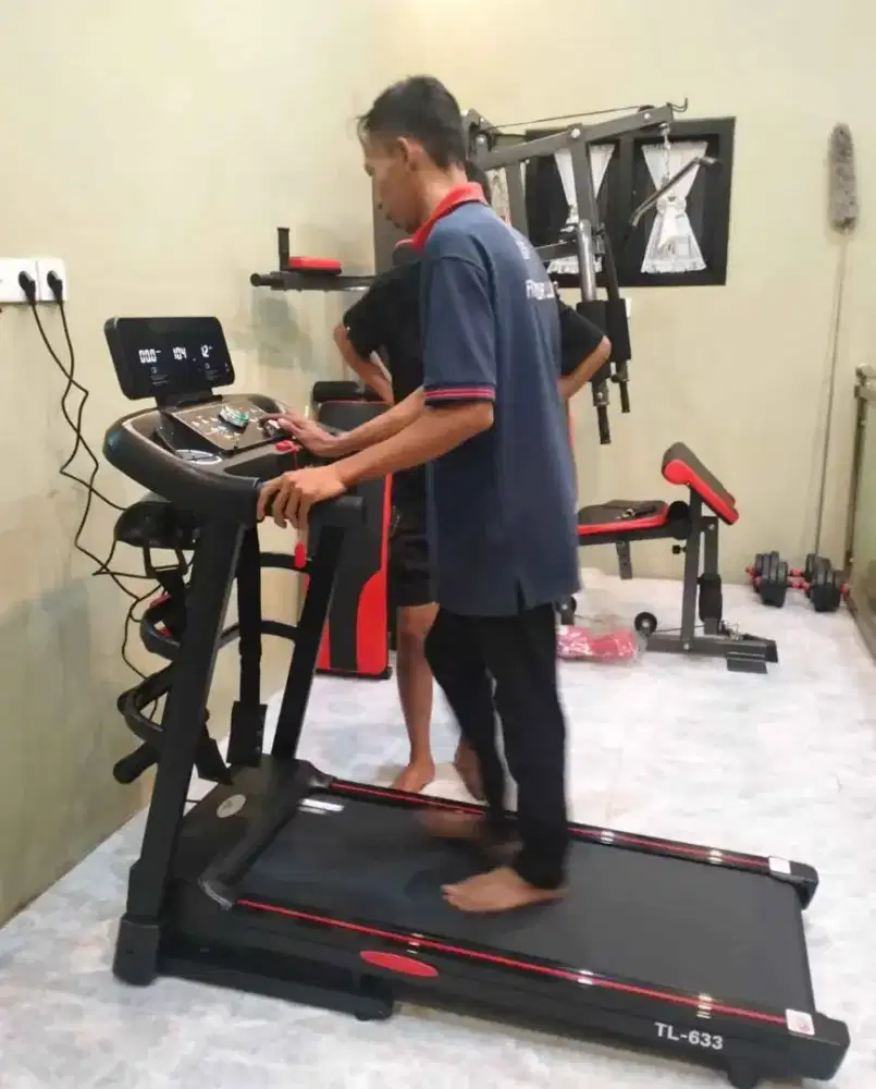 AUTOINCLINE TANJAKAN OTOMATIS TREADMILL TL 633 TOTAL ALAT FITNESS