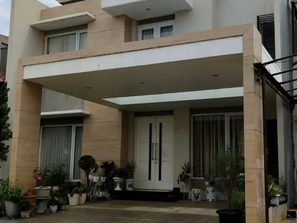 Dijual Cepat Rumah Mewah Minimalis Tropis di Alam Sutra