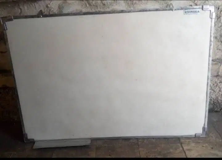 White board mulus