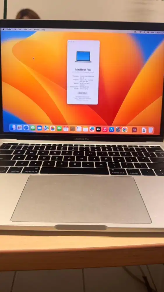 Macbook Pro 2017 16/512 i5
