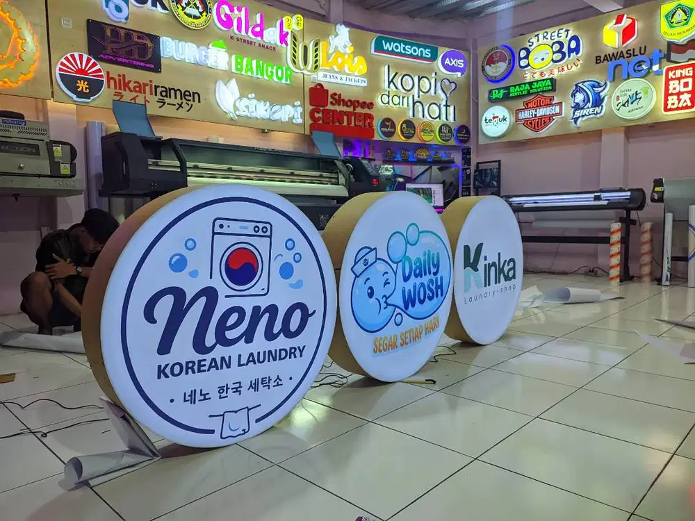 NEON BOX, NEON FLEX, PAPAN REKLAME, HURUF TIMBUL, FRAME AKRILIK