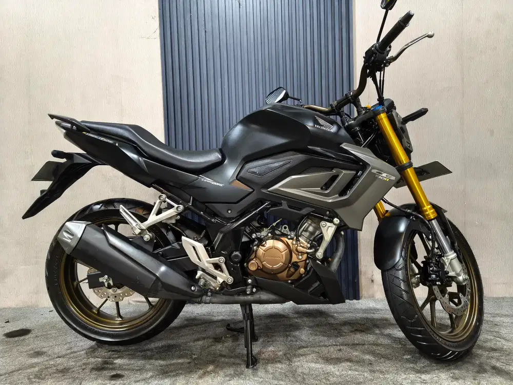 CB 150R 2023 SE istimewa mulus terawat siap pakai...