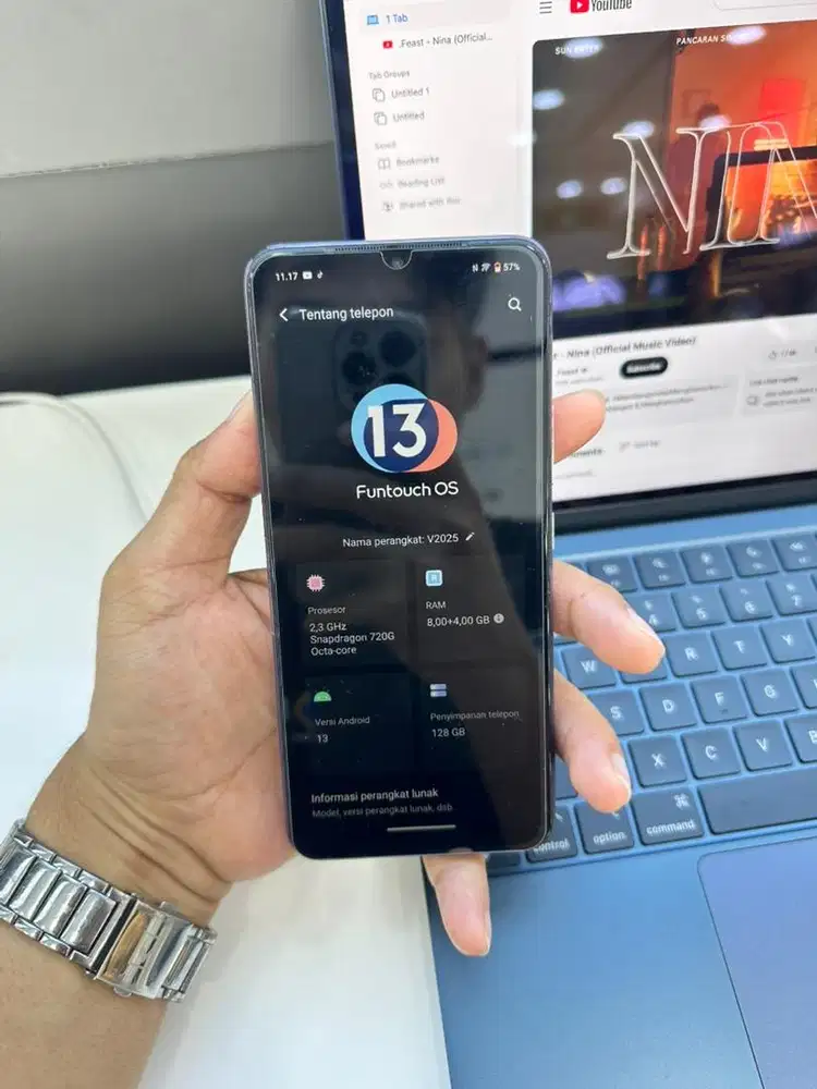 JUAL VIVO V20 RAM 8+4GB MEMORI 128GB!