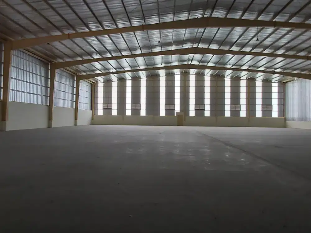 Gudang baru 2000m2 dlm kws industri delta silicon cikarang bekasi