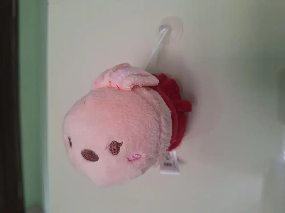 Boneka gantung pink salem