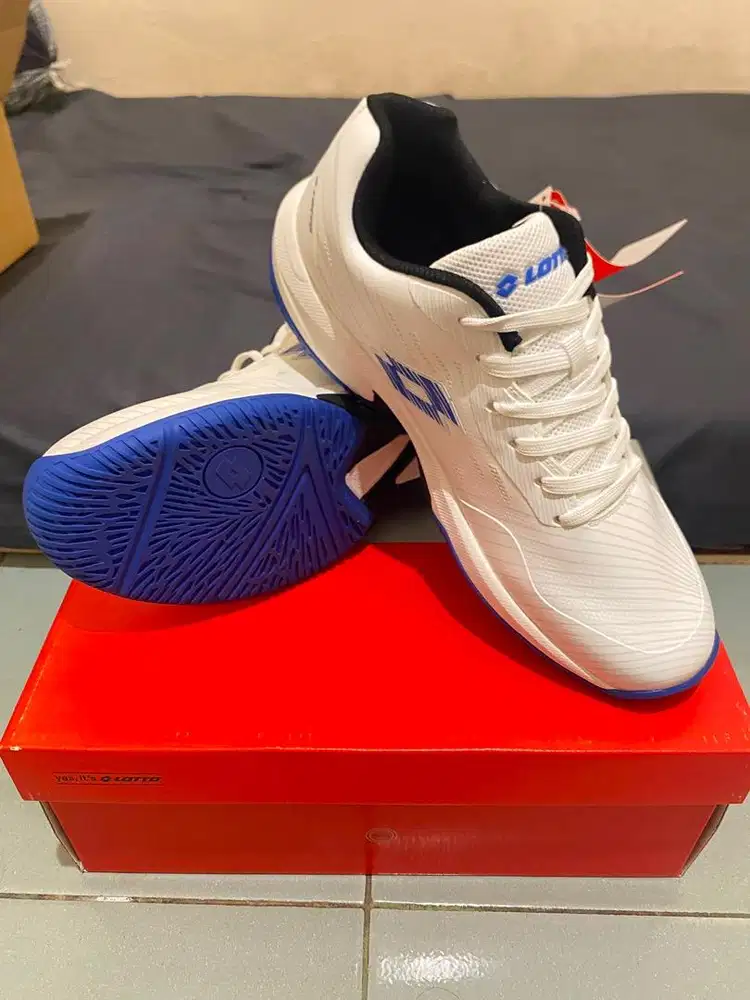 Sepatu lotto griffin