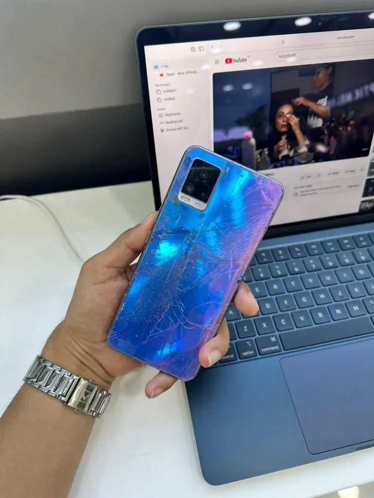 JUAL VIVO V20 RAM 8+4GB MEMORI 128GB