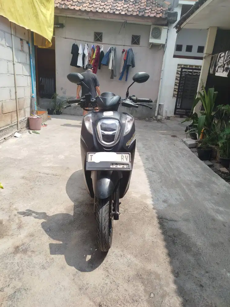 HONDA GENIO CBS ISS