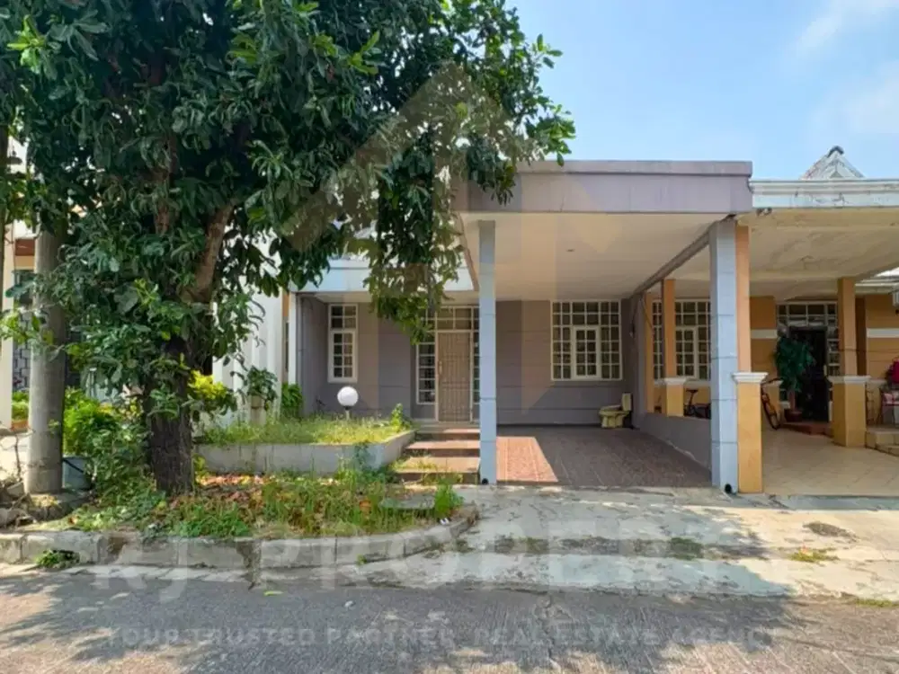 Disewakan Rumah Cluster Beverly Lippo Cikarang PHE39B
