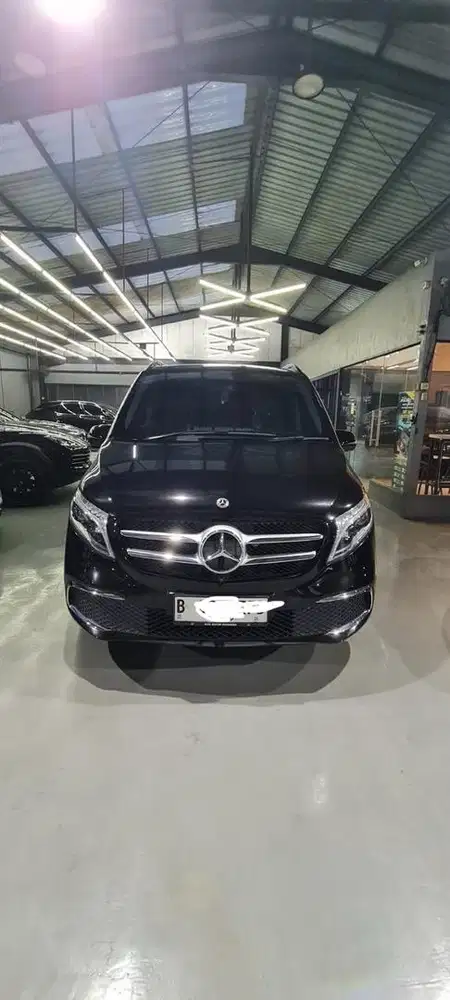 Mercedes Benz V250 Long