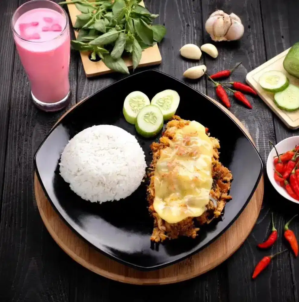 DICARI KARYAWAN RESTO AYAM GEPREK