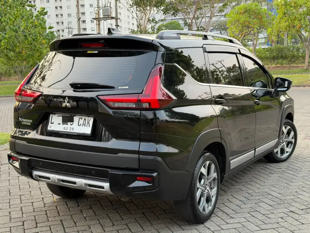 XPANDER CROSS PREMIUM MATIC 2022 TERAWAT