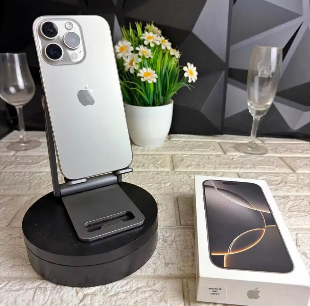 iPhone 16 Pro 128GB Garansi Resmi iBox Battery Health 89% Mulus