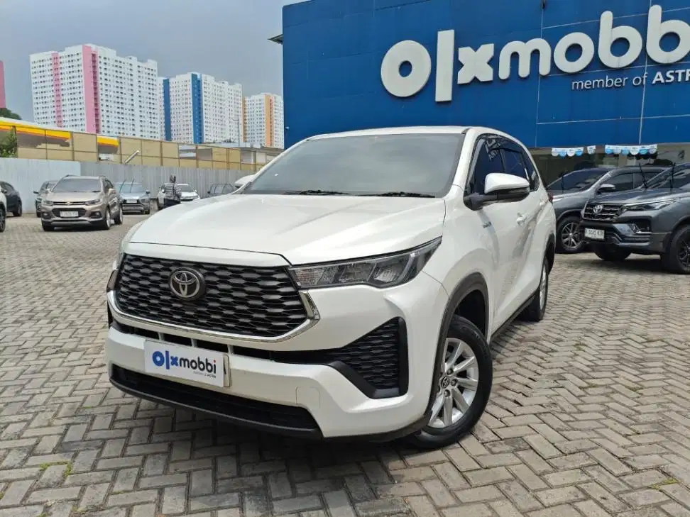 Pajak Panjang - Toyota Kijang Innova 2.0 Zenix G HV CVT Hybrid-AT 2023