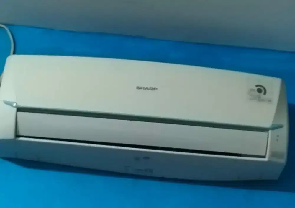 Jual cepat AC 1 PK merk Sharp