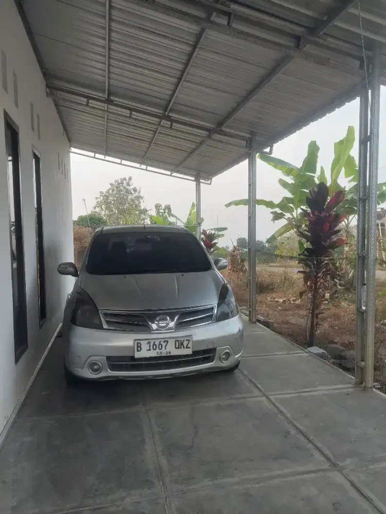 Grand Livina 1.5 ultimate