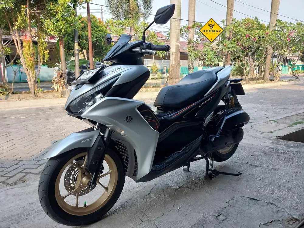 (DP 300)‼️ Aerox ABS Keyless Connected Silver Mulus 2023 Cash Kredit