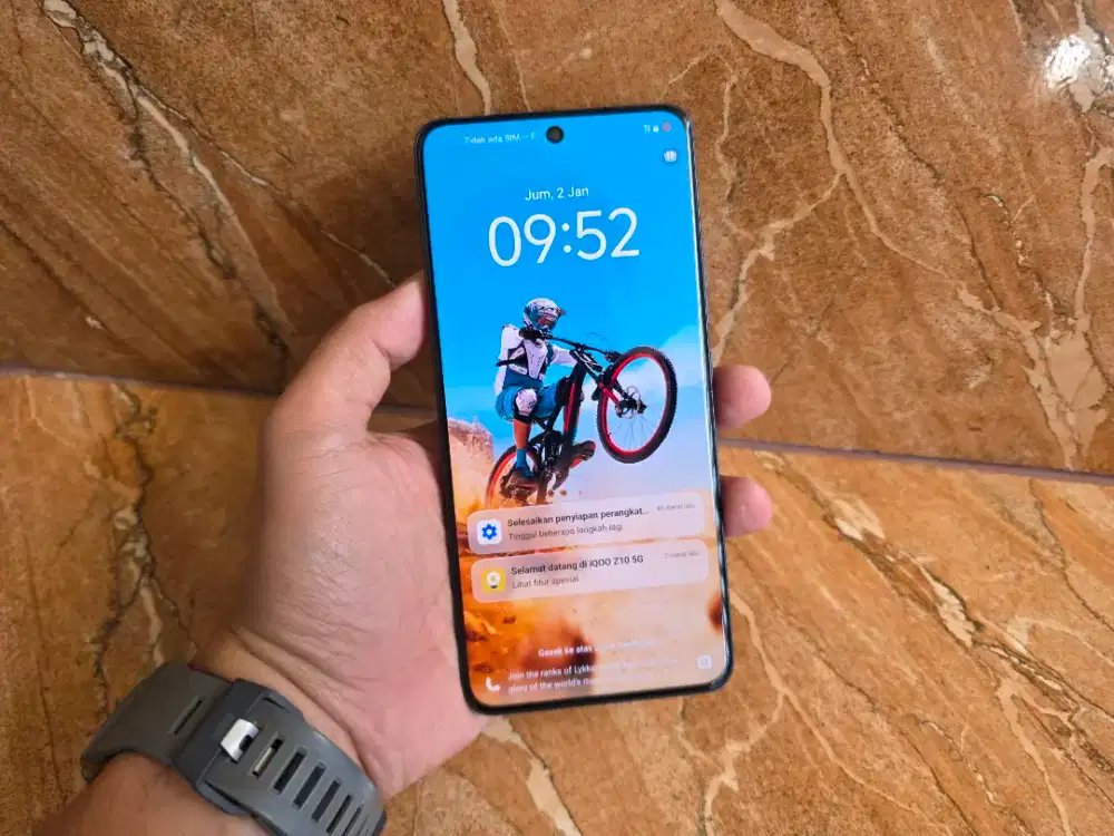 IQOO Z10 5G 12/256