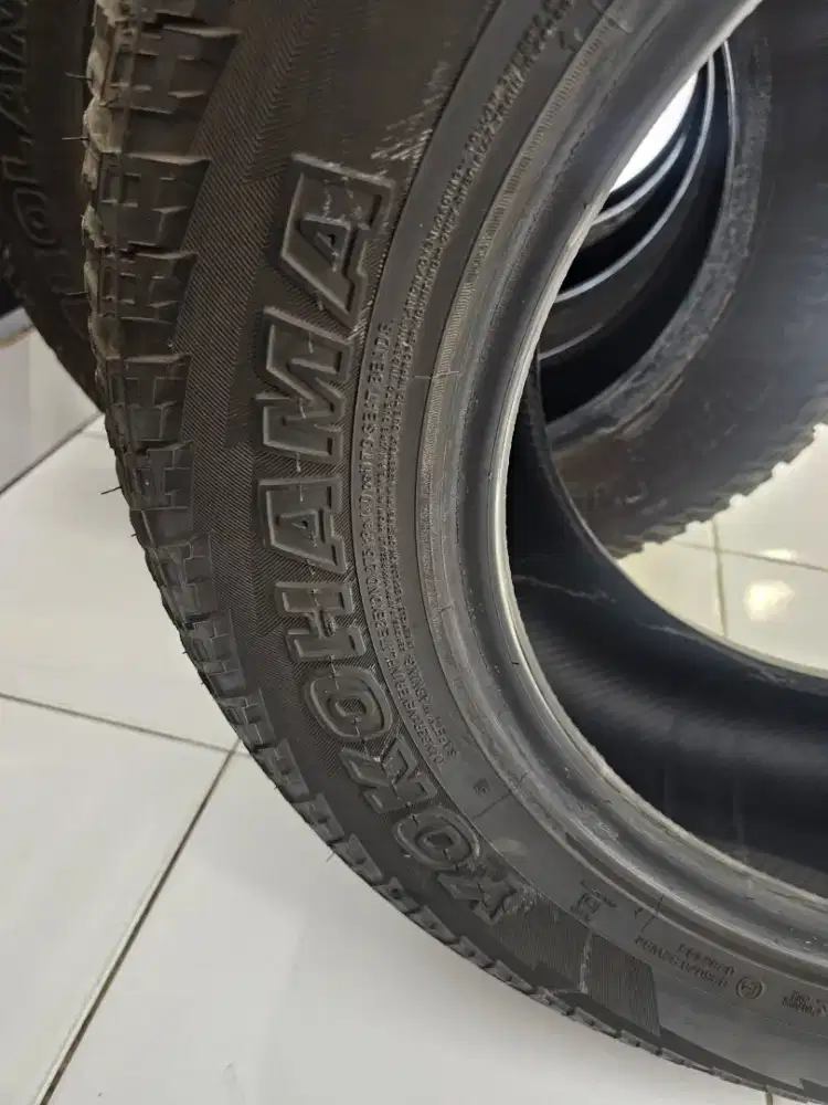 Ban yokohama geolander G015 265/60R18