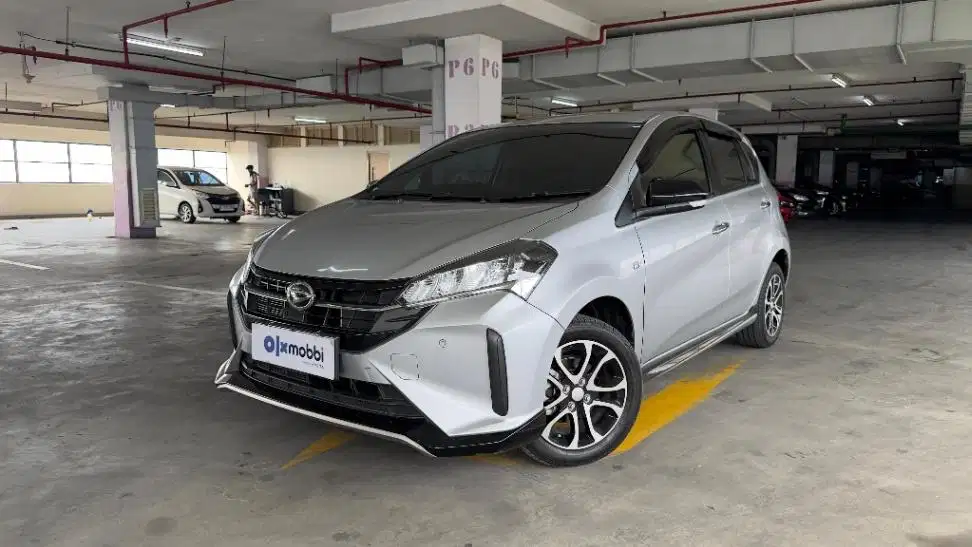 DP MURAH Daihatsu Sirion 1.3 R Bensin-AT 2023 Silver CALKD