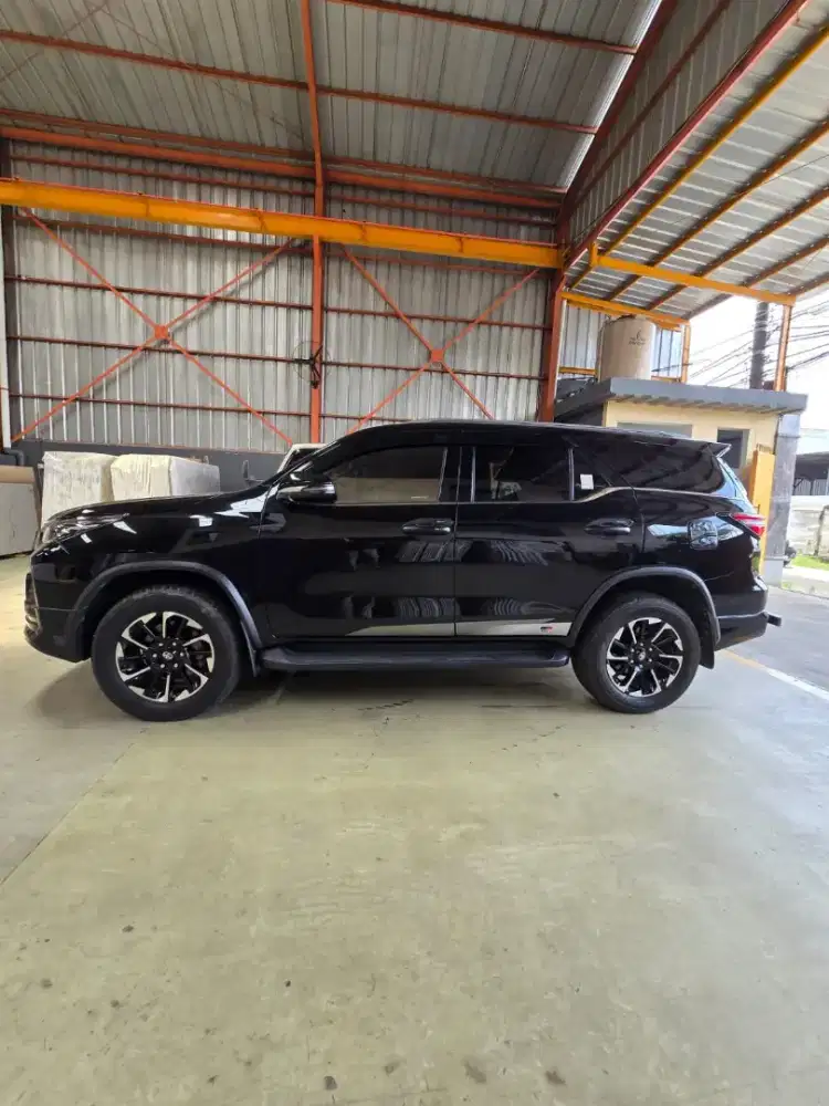 Fortuner GR 2,4