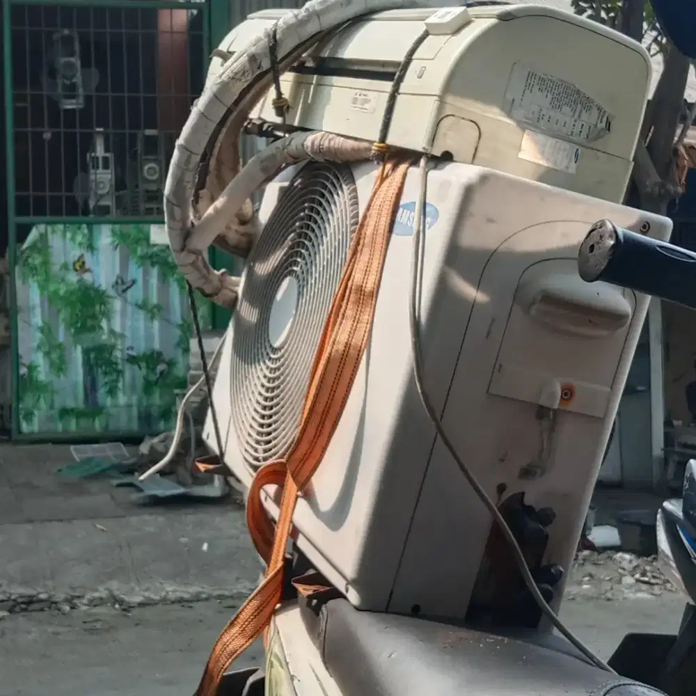 Terima ac bekas rusak