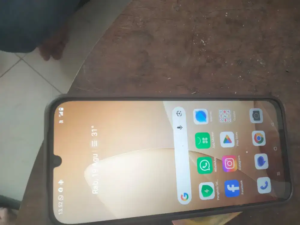 Jual hp Oppo A6c