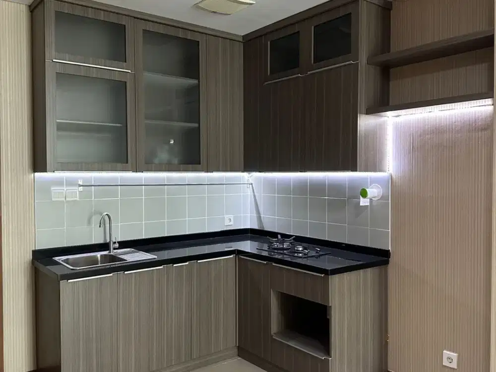 DIJUAL CONDOMINIUM 2BR UK 77m2 SEMI FURNISHED HARGA MIRING
