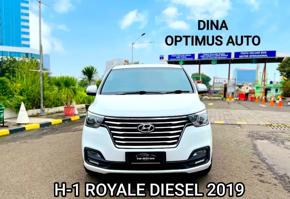 Hyundai H-1 Royale Diesel 2019 AT 2.5, Low KM, Pajak AGUSTUS 2027