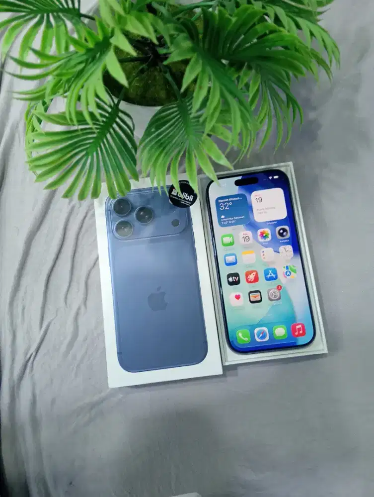 iPhone 17 pro 256GB blue ex iBox