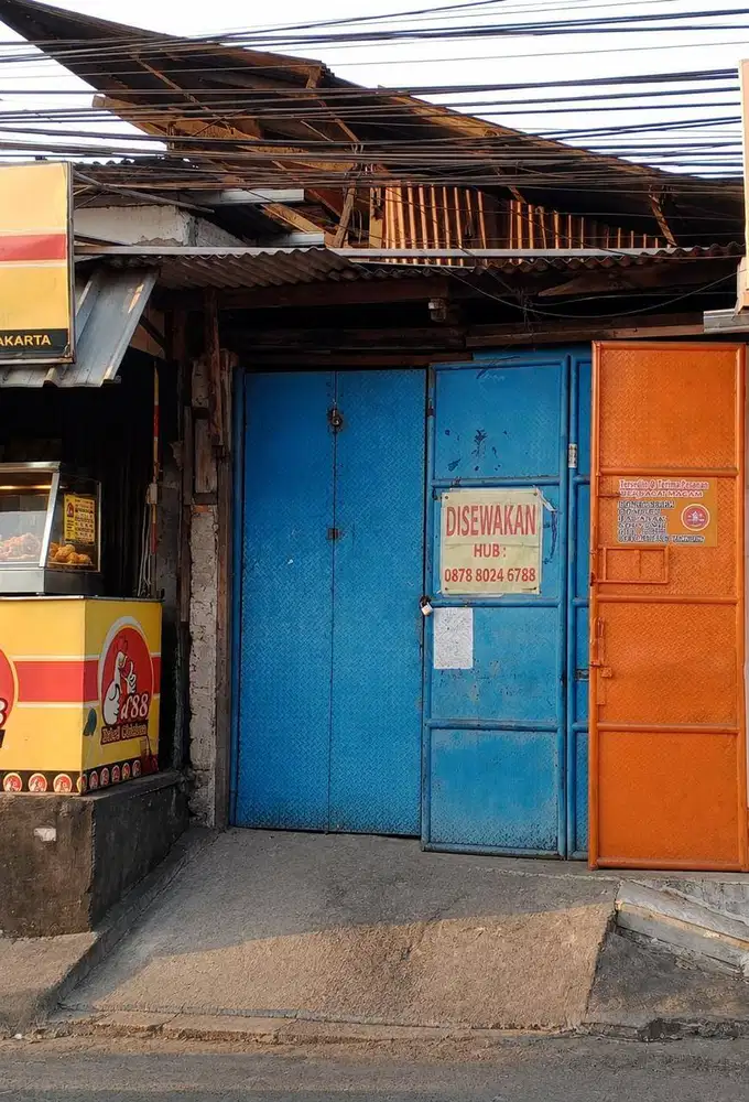 Disewakan kios / toko / counter , lokasi ramai dan strategis