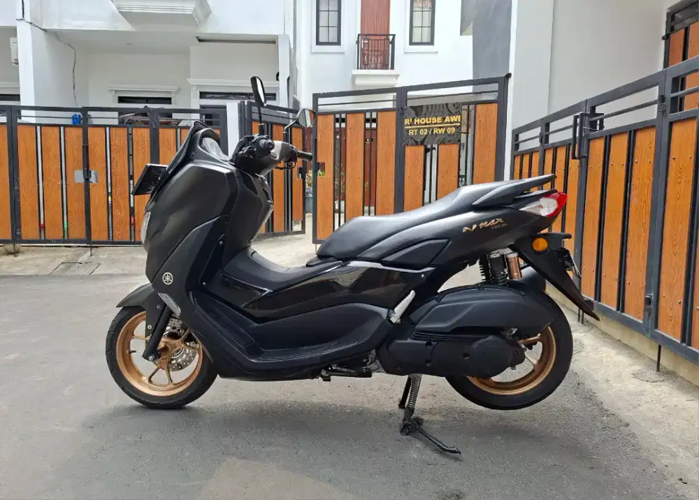 Yamaha Nmax New Keyless MULUSSS Surat Lengkap