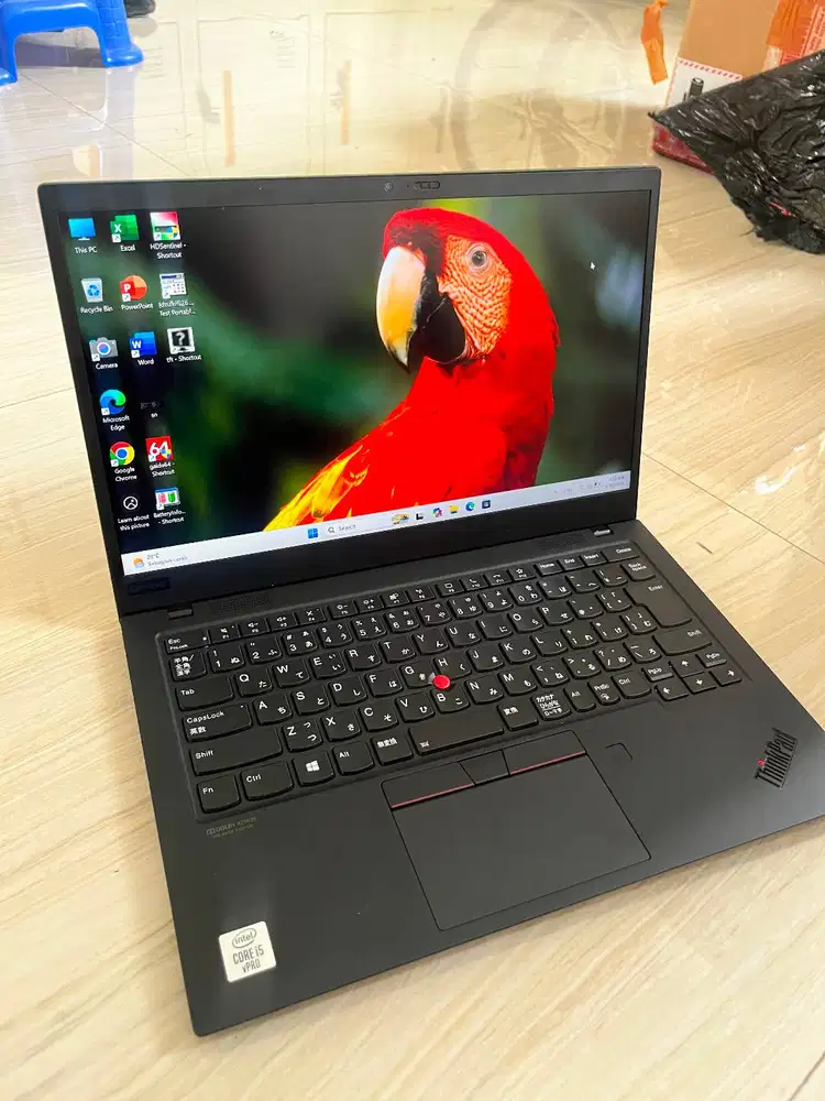 LENOVO THINKPAD X1 CARBON