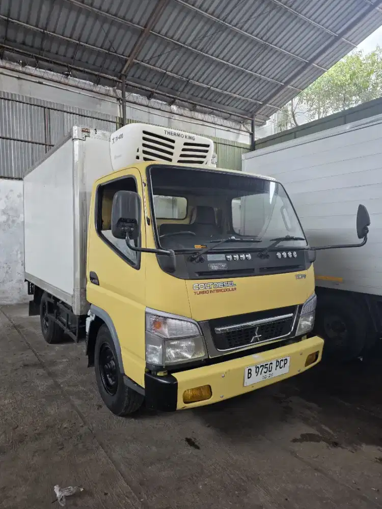 Box Freezer Mitsubishi FE 71 2019 Siap Pakai