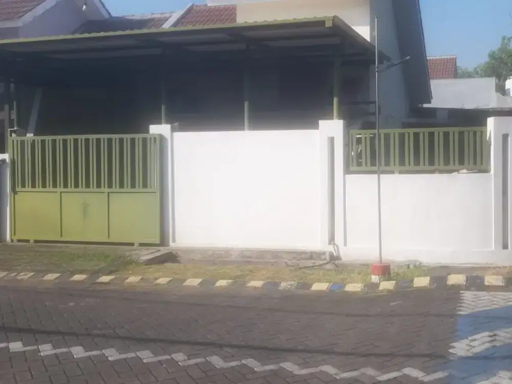 Dijual Rumah Hook Valencia Residence Puri Surya Jaya SHM