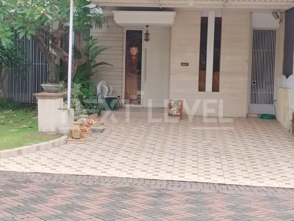 JUAL Rumah Minimalis di jalan kembar kawasan elit Surabaya Barat