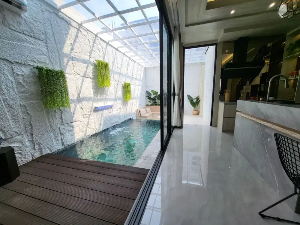 Rumah Ala Resort Ada Kolam Renang Mahakam Sapphire Jakarta Garden City