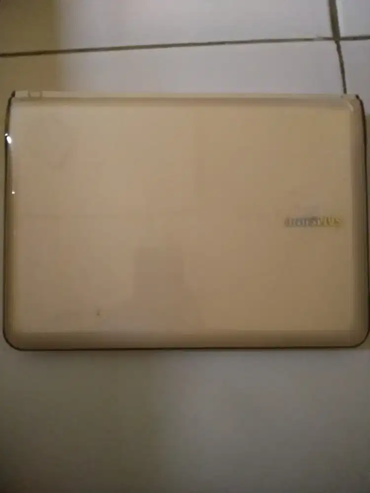 Laptop/ Netbook