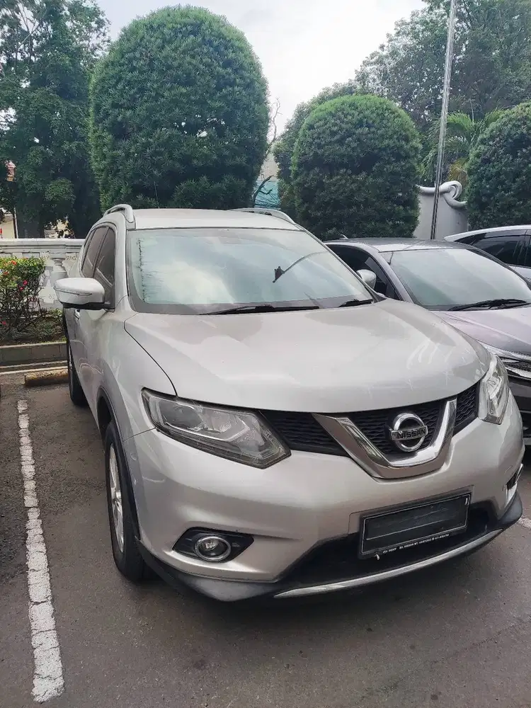 Nissan X-Trail 2.0 A/T 2017 Silver Metalik