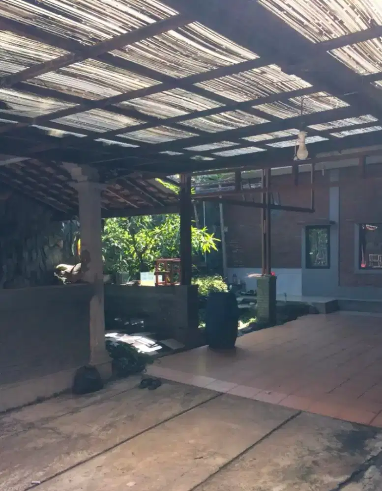 DISEWAKAN Rumah Luas 3 KT – LT 196m² Bebas Banjir, Dekat Tol Buah Batu