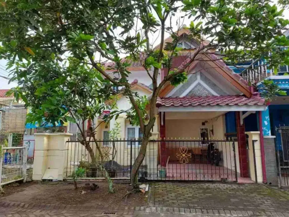 Rumah 5 Kamar Luas 135 Perum PBI Araya