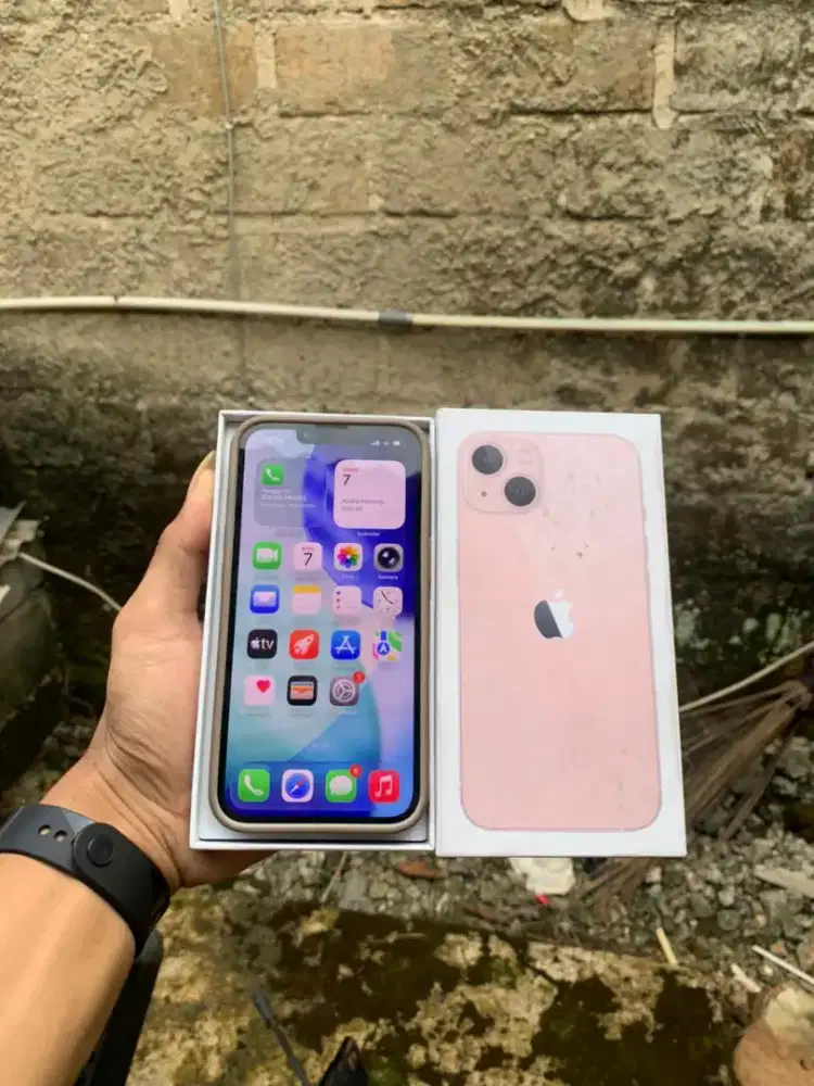 iPhone 13 Besik inter