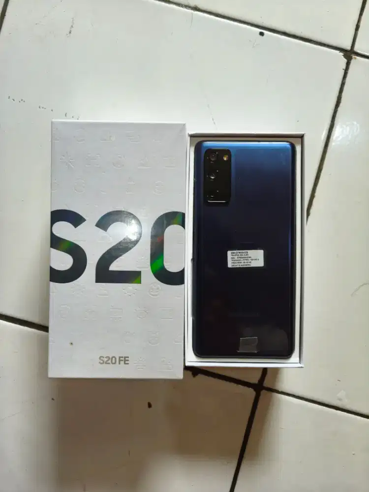 Samsung S20 FE 5G 8/256gb SEIN