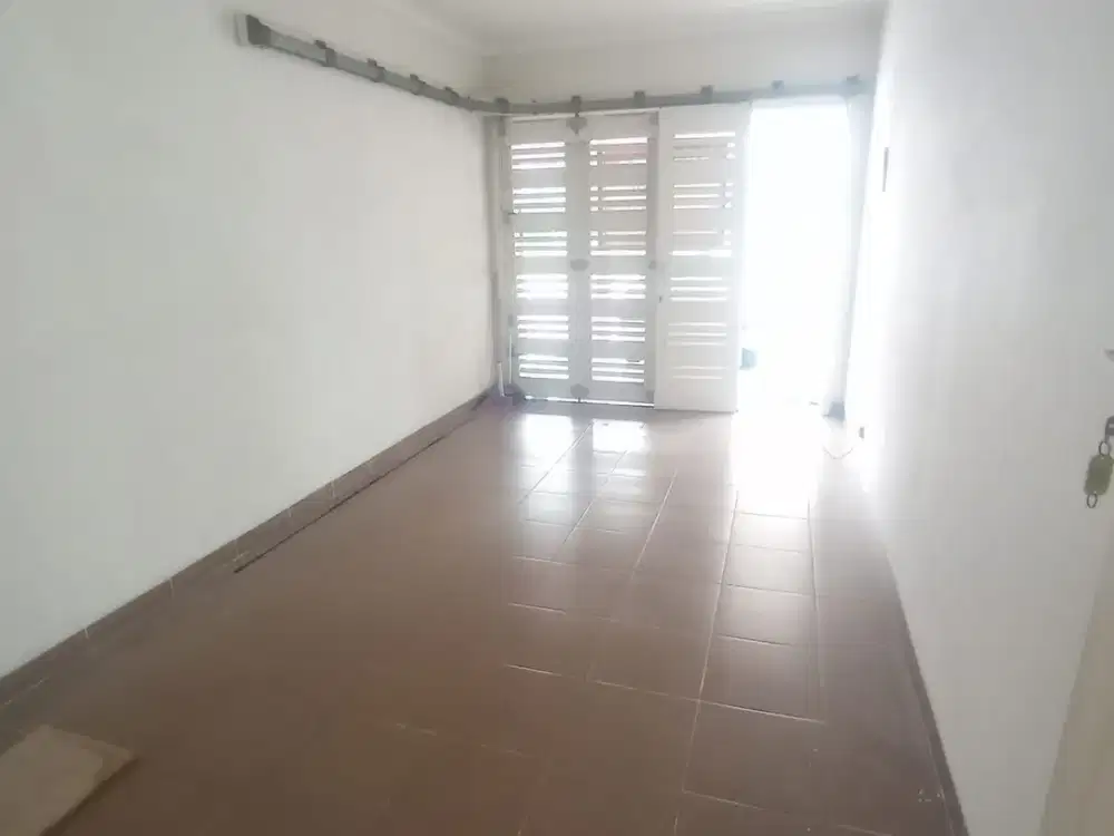 DISEWAKAN RUMAH CLUSTER VOLTA BLOK VOLTA RAYA