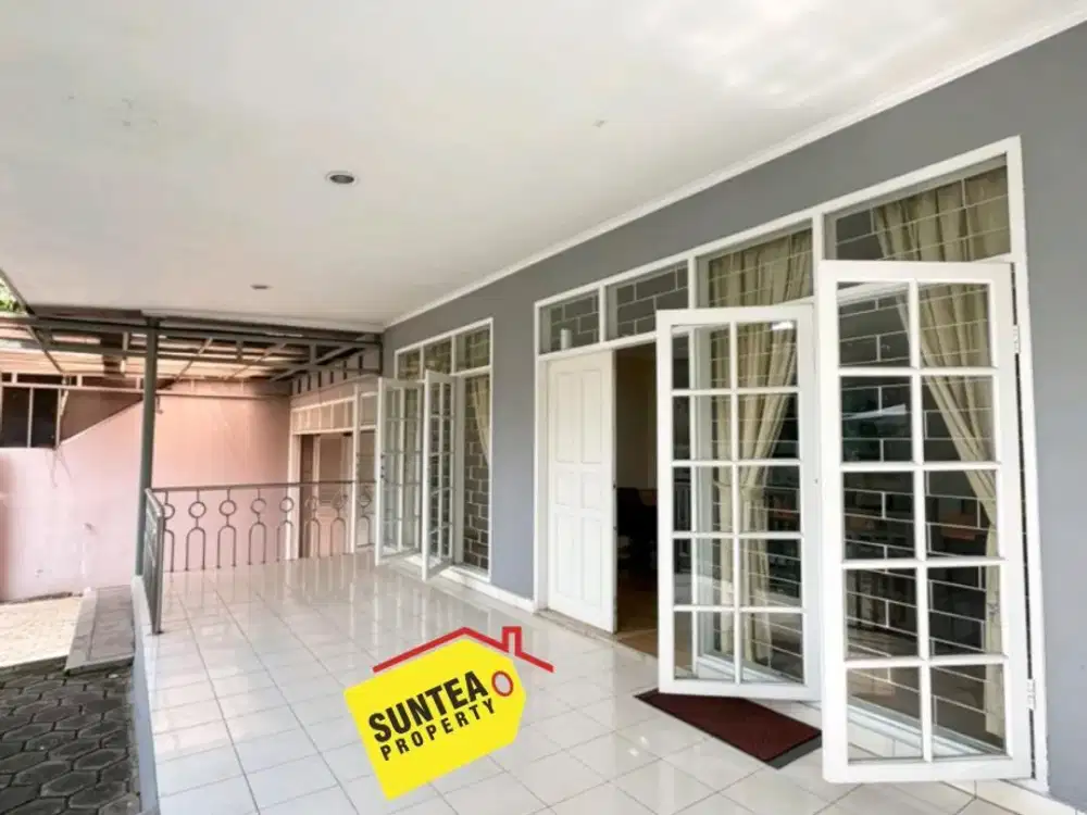 Rare! Disewakan Rumah Minimalis Luas LT 302 m² Nego Sampe Deal! - Kebayoran Baru Jakarta Selatan