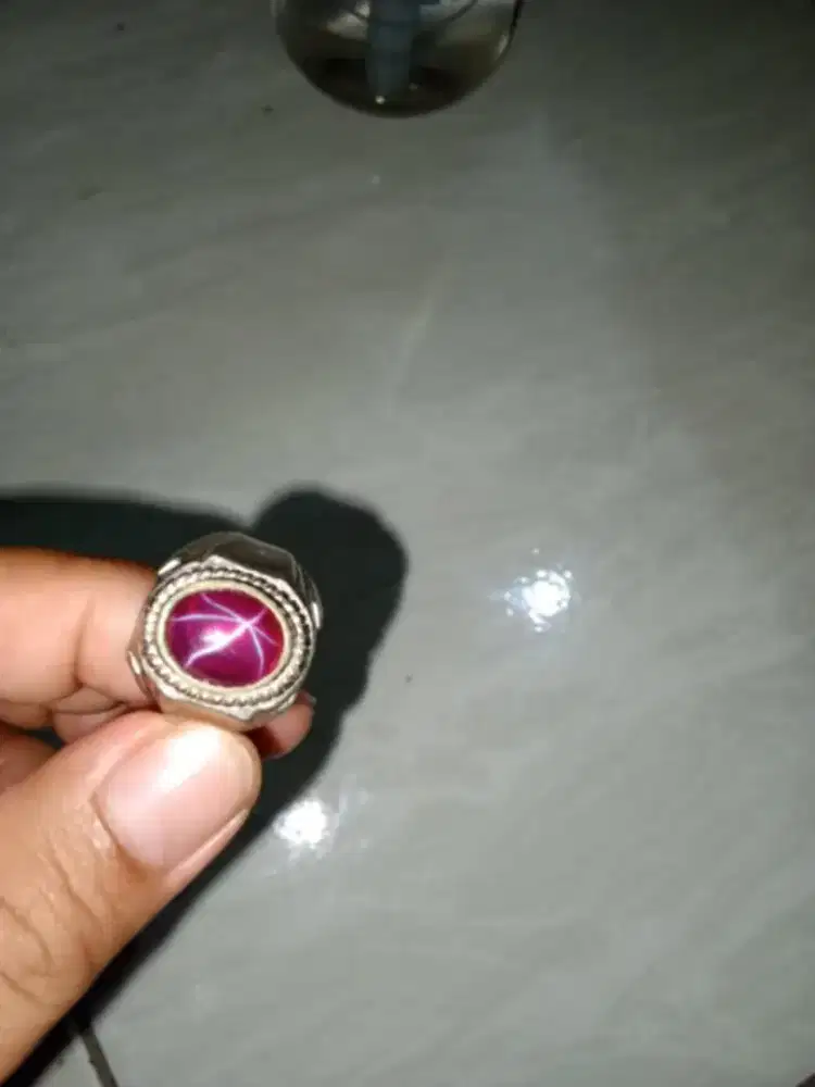Cincin hijau Garut dan Kingstra