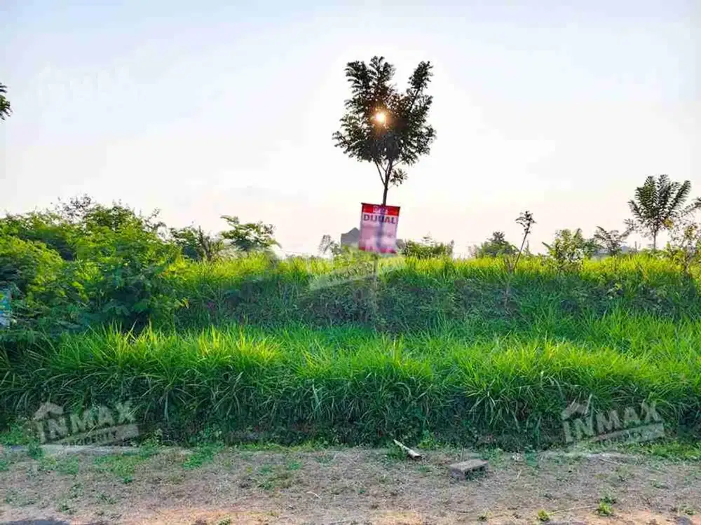 Tanah Luas 1.024 m2 Jalan Dahlia Lawang Hanya 6 menit ke  Jalan Raya Randuagung dan Tol Lawang