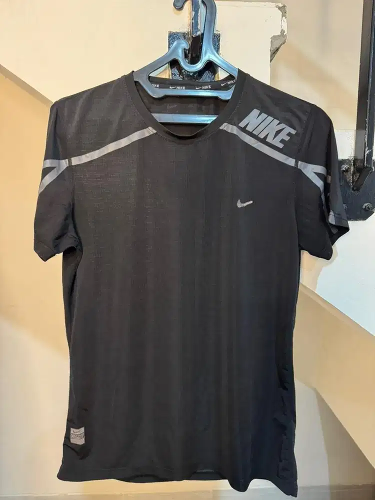 NIKE Tshirt Baju Olahraga Wanita Gym Running Jogging Premim